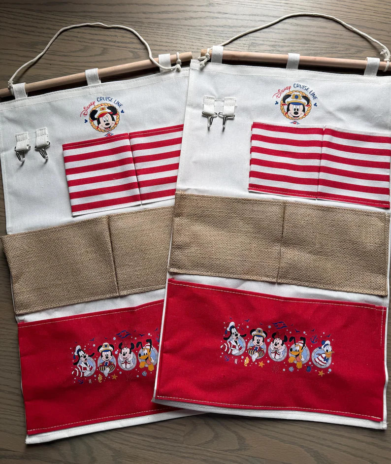 Disney Cruise 5 Pocket Fish Extender **Magnetic hanger included** | Etsy (US)