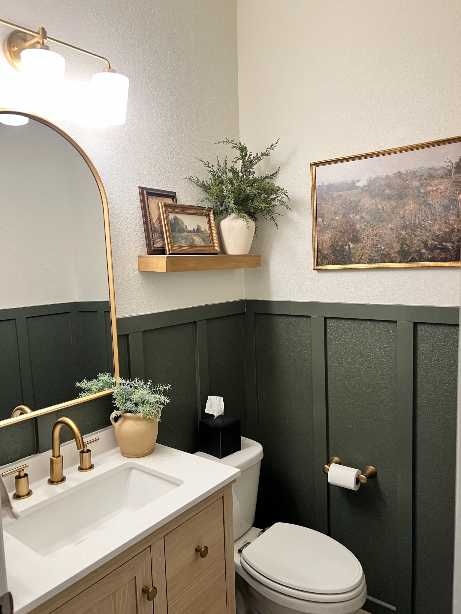 My large art piece in our half bath is on sale!!

#LTKHome #LTKSaleAlert #LTKStyleTip