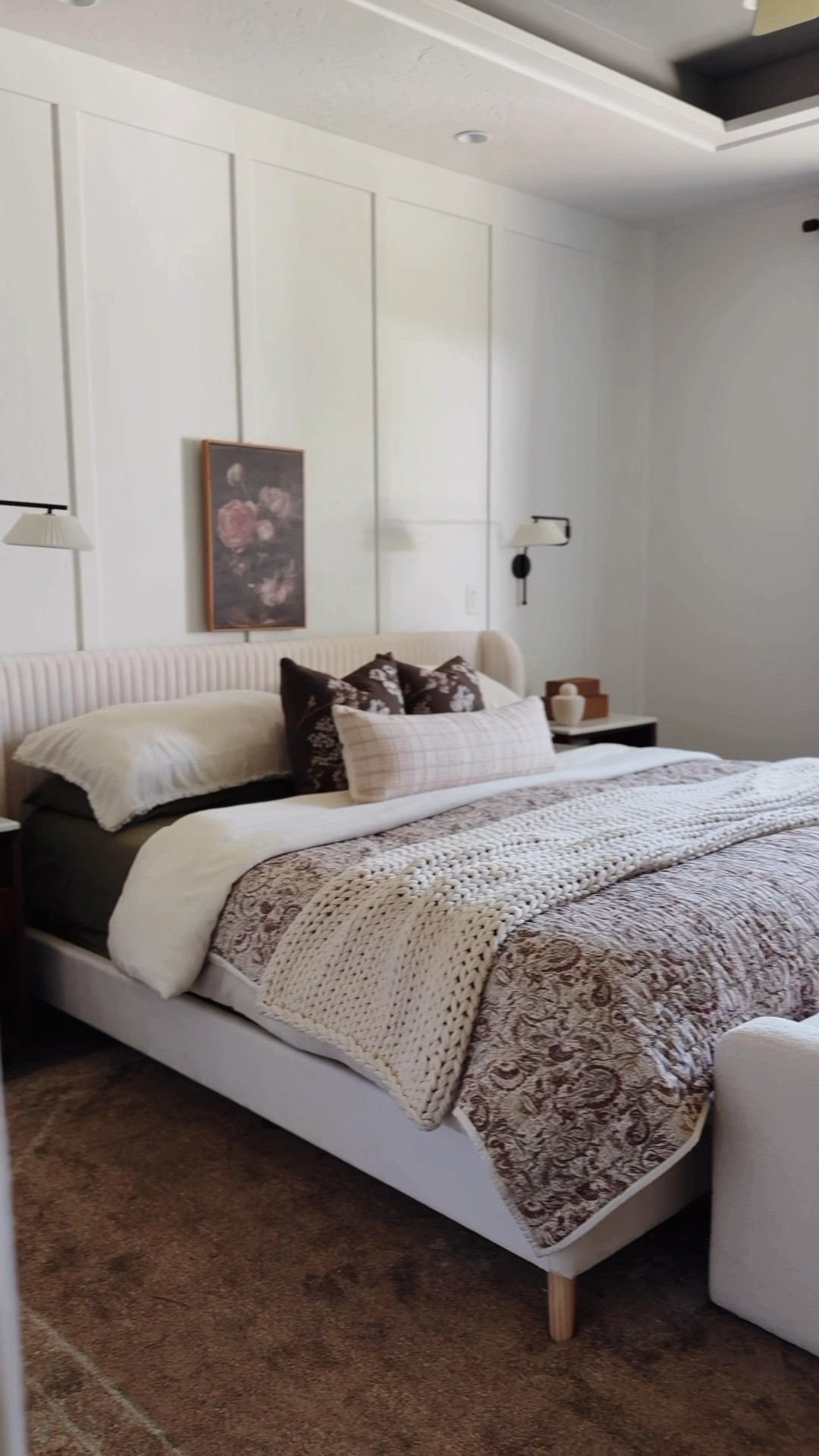 My Walmart bed is on rollback for Labor Day weekend! The velvet ribbed details look so high end! 

#LTKSeasonal #LTKHome #LTKSaleAlert