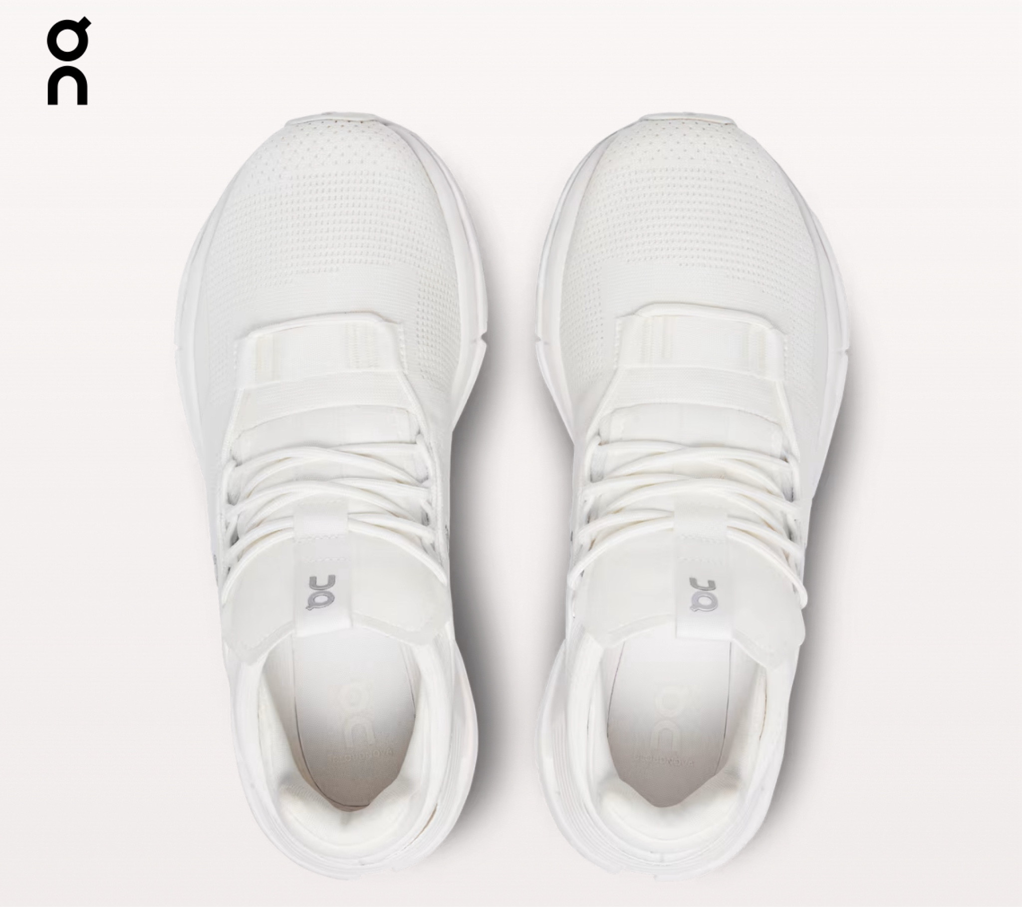 White oncloud cloud nova shoes are THE BEST for athleisure and long walking days! 

#LTKActive #LTKTravel #LTKShoeCrush