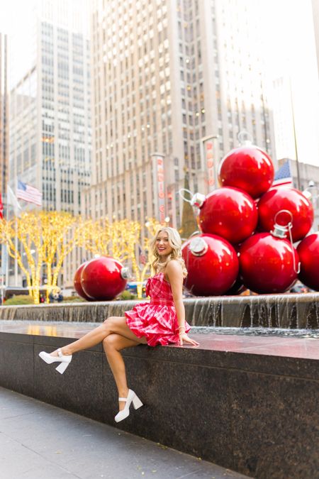 The perfect strapless red Christmas dress for all the holiday party’s 

#LTKtravel #LTKSeasonal #LTKHoliday