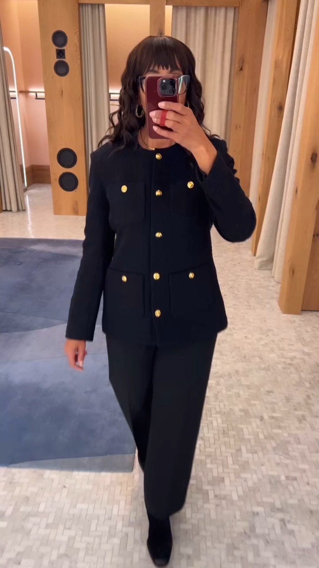 Fall + winter cute staples from Aritzia! Obsessed with this suit jacket - it’s a perfect workwear piece !

• Tiffany Jacket - size 8
• New Agency Pant - size 8
• Kendra Scott Kelly Hoop Earrings
• J.Crew Bezel-Set Tennis Necklace
• Sam Edelman Boots

If you’ve been thinking about refreshing your work wardrobe, consider this your sign. I’m sharing some clean, modern essentials I wear Monday through Friday: tailored pants, sleek sweaters, timeless blouses, and blazers that pulls everything together. Perfect for corporate girlies and working moms who want style that feels effortlessly elevated.

Aritzia workwear, Aritzia fashion finds, workwear staples 2025, office outfits for women, chic minimalist workwear, corporate style for women, fall work outfits, winter work basics, Aritzia trousers

#LTKHoliday #LTKootd #LTKOver40 #LTKSeasonal