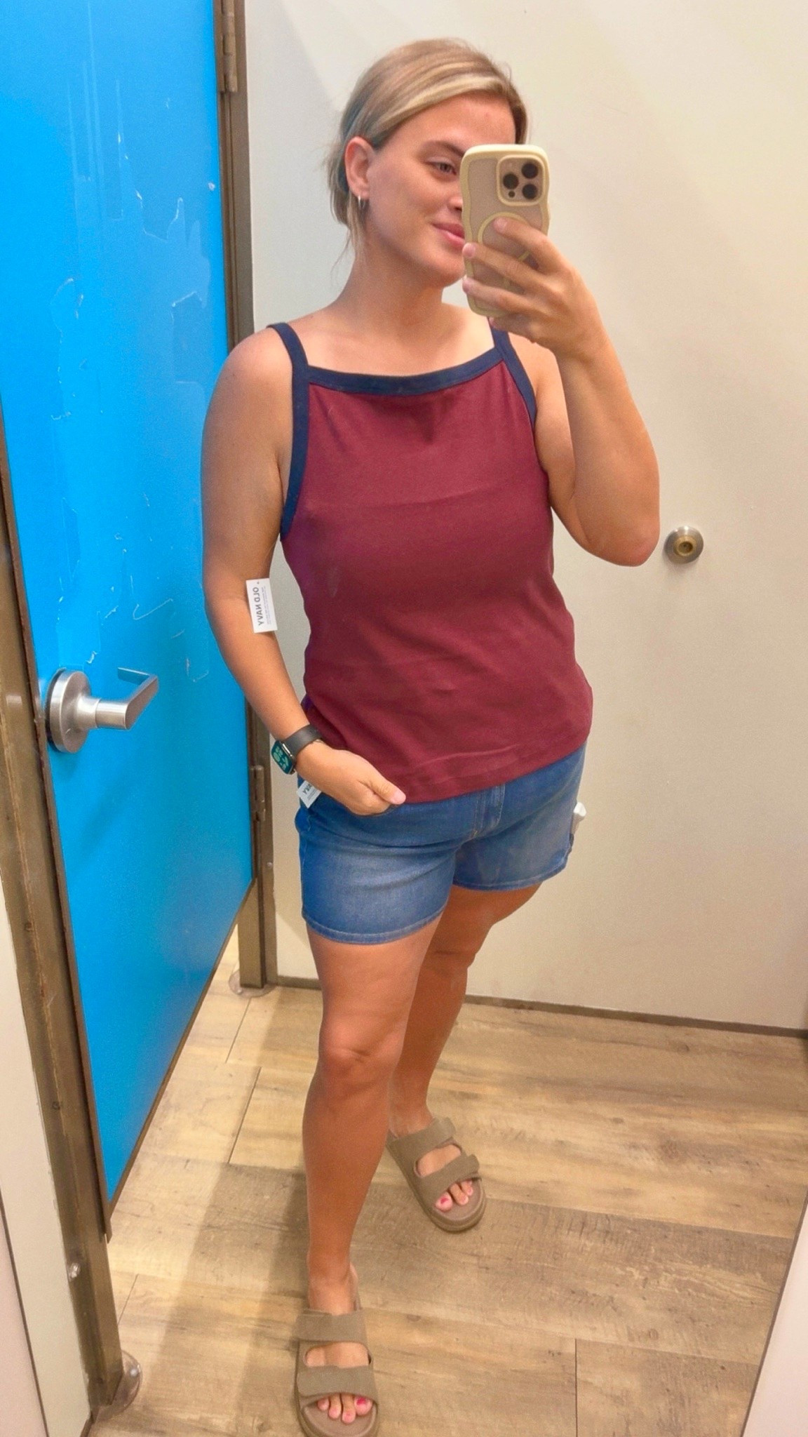 The elevated basic you’ll wear on repeat. 🤎✨

This contrast trim tank gives a simple outfit a polished look. I paired it with denim shorts for an easy everyday outfit, but it would look just as cute with linen pants, white jeans, or a midi skirt. Comfortable, flattering, and one of those pieces you’ll reach for all season long.

#LTKFinds #OldNavyStyle #OldNavyFinds #EverydayStyle #SummerBasics #CapsuleWardrobe #AffordableFashion #MomStyle #CasualOutfit #NeutralStyle #OOTD #StyleOnABudget #LTKFashion #SummerOutfits #WeekendStyle #DenimShorts #EverydayLook #MinimalStyle #WardrobeStaples #ClassicStyle

#LTKootd #LTKU #LTKMidsize