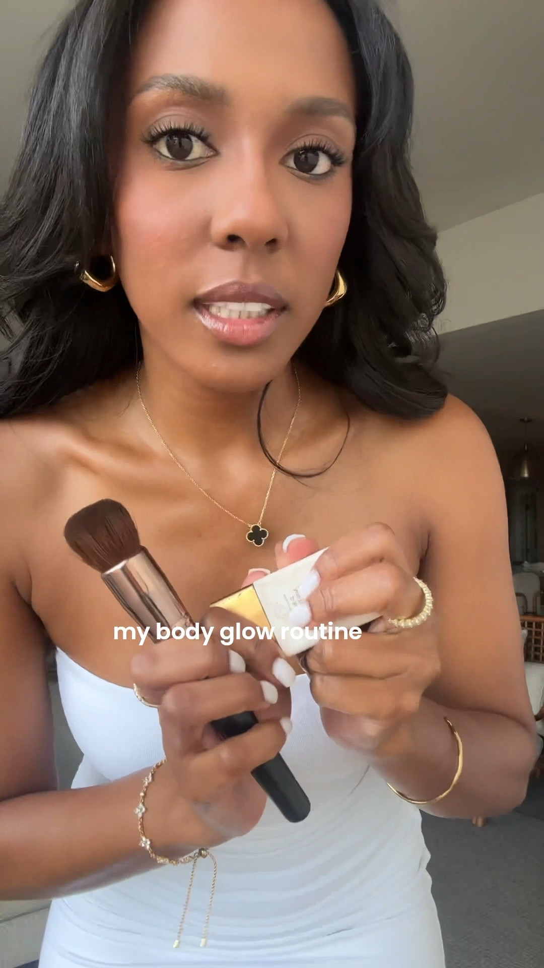the body glow is so importantshine

#LTKBeauty
