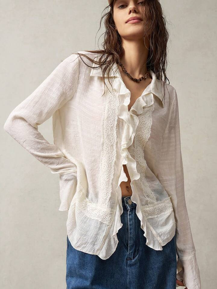 SHEIN BohoFeels Women's Vacation White Lace Splicing Ruffle Decorated Long Sleeve Shirt | SHEIN