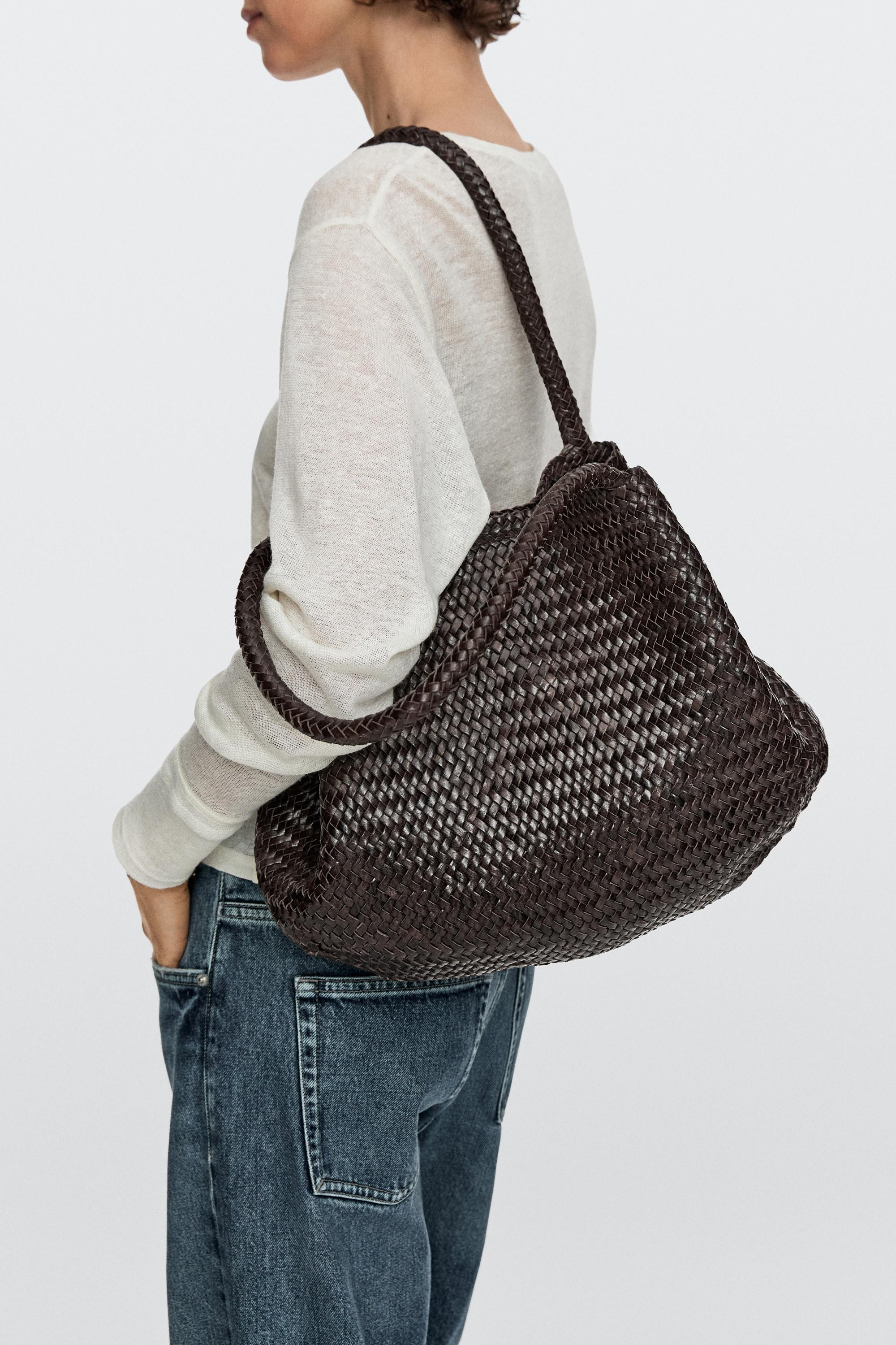VIEW LOOK
Braided nappa leather tote bag
    
 $690  Colour  Brown  Add to basket | Massimo Dutti US