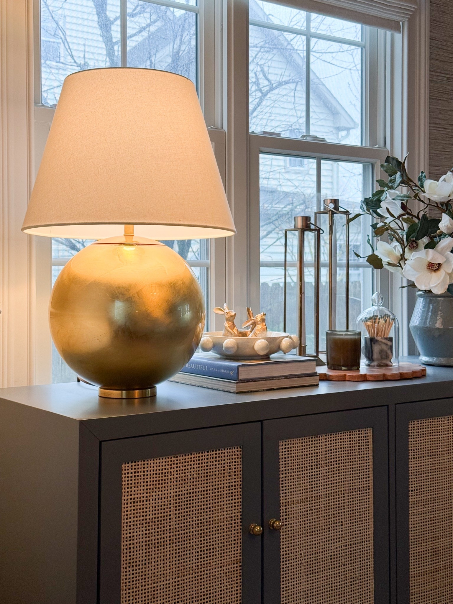 Rainy day 🩶

Love these little brass bunnies I found on Amazon! I popped them into this bowl for now but they’ll be part of a tabkescape soon! 

#LTKHome #LTKSeasonal #LTKSaleAlert