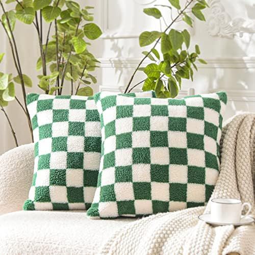 WACOMECO Decorative Throw Pillow Covers - Soft Sherpa Checkerboard Cushion Covers Faux Fur Pillow... | Amazon (US)