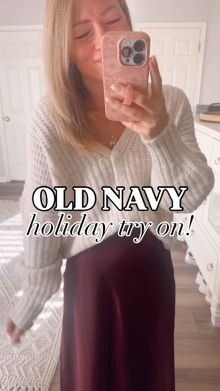 Yes yes yes OLD NAVY! 👏😍 I feel so pretty in these & so excited to actually dress up for the holidays this year!

Satin skirt- size down 1
Sweaters- true to size 
Faux leather skirt- size down 1

Old navy
Holiday 
Christmas 
Thanksgiving 



#LTKFindsUnder50 #LTKStyleTip #LTKHoliday