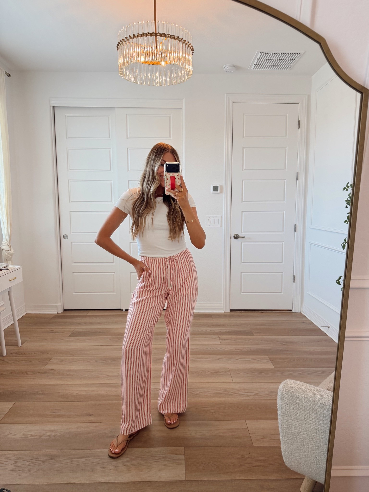 @abercrombie sale!!! Love these linen pants!