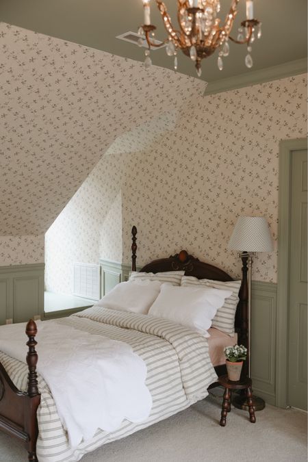Guest bedroom details - all bedding is 25% off when you spend $75+, floral wallpaper and spring home decor🤍

#LTKhome #LTKSeasonal #LTKSpringSale