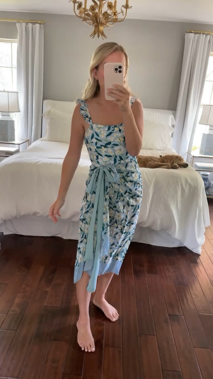 Floral one piece swimsuit is still on sale for under $30! Such great quality. I’m wearing size small #amazonfind #amazonfashion

#LTKswim #LTKtravel