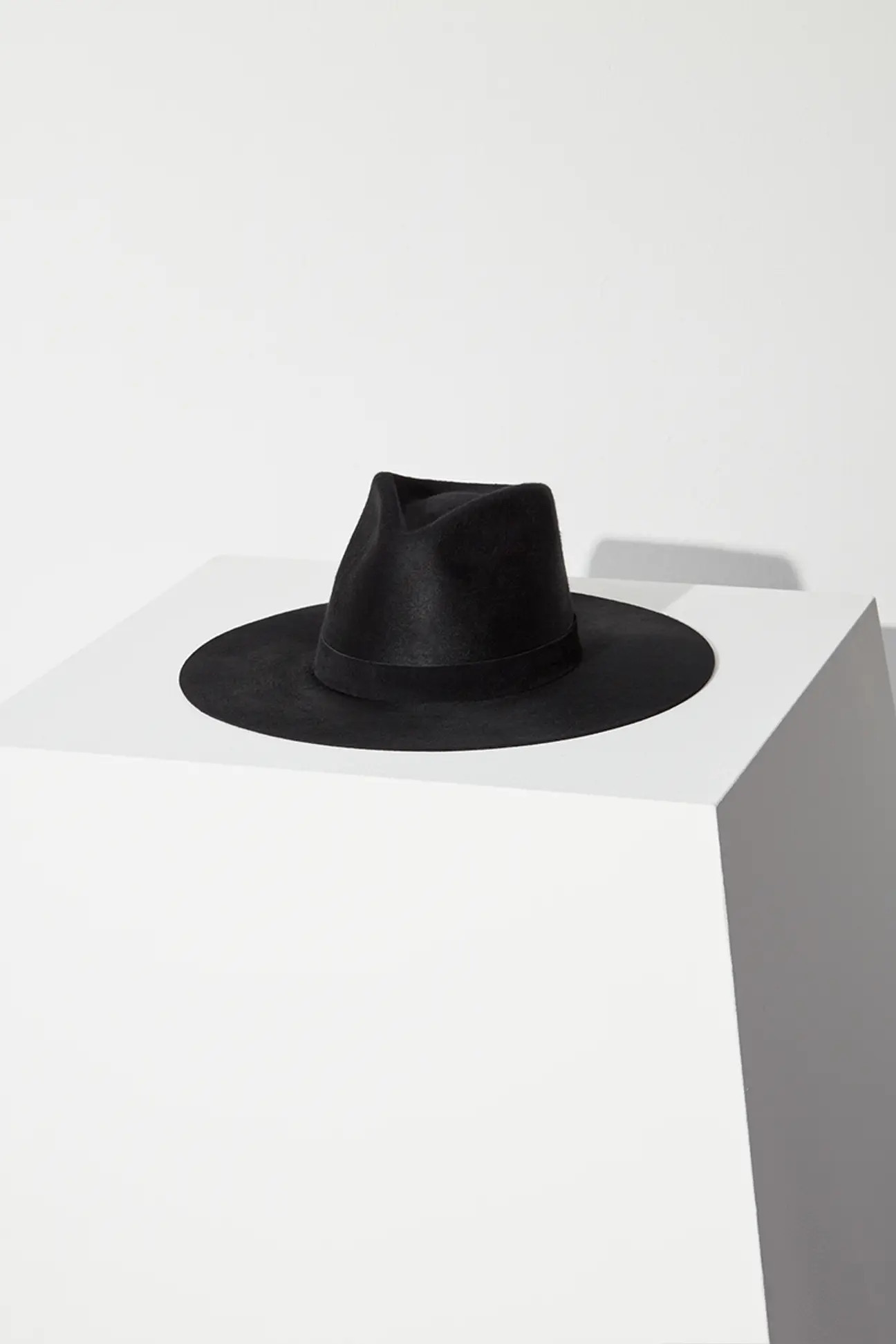 Korin Hat | Janessa Leone