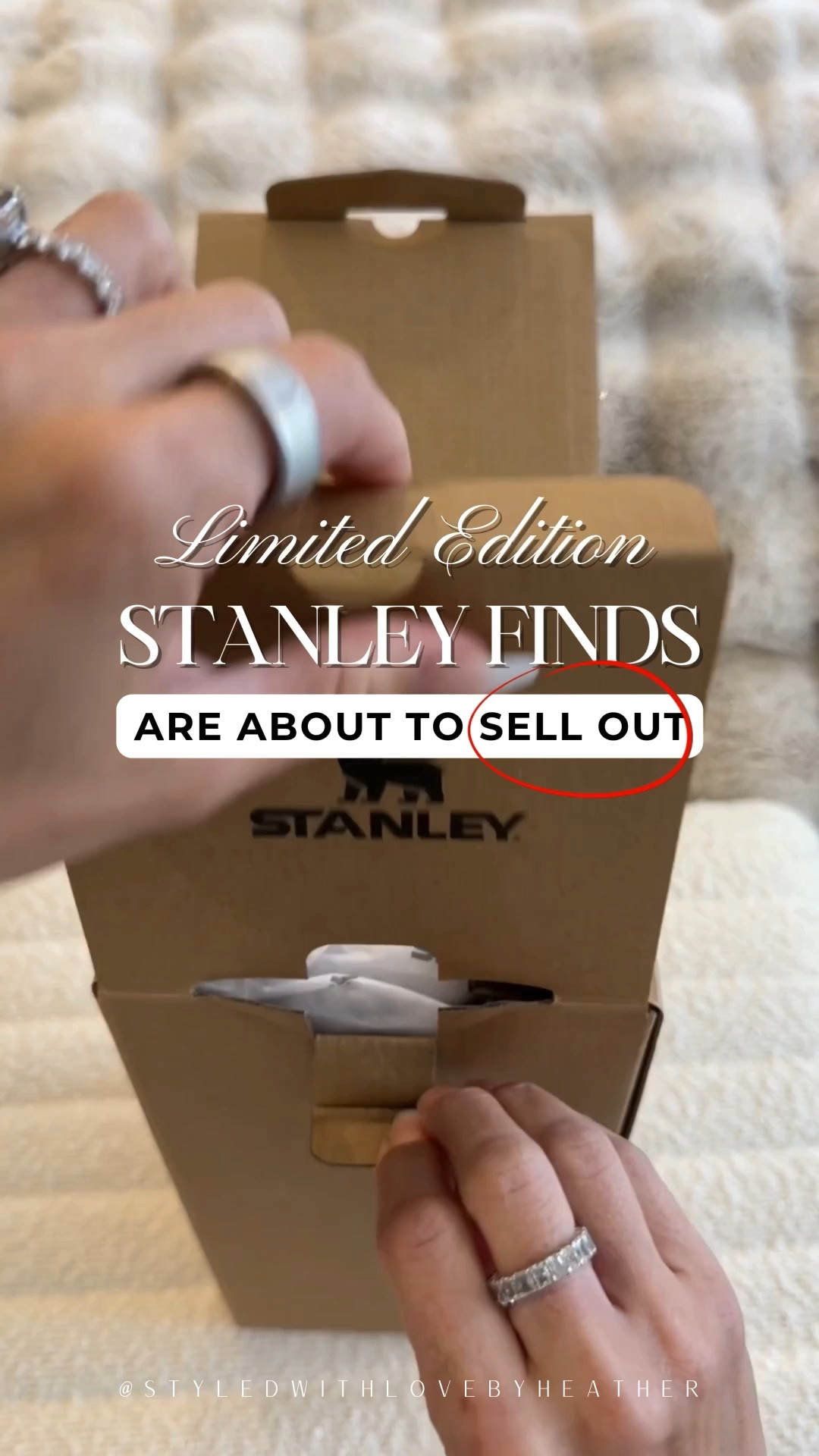 
🚨 Stanley are up to 50% OFF rn — including the limited-edition one I have.

If you’ve been eyeing a Stanley, now’s the time 🥤✨
Sharing the limited styles I own and recommend, plus a few others currently on sale 🤍

Limited stock + select discounts only — don’t wait‼️