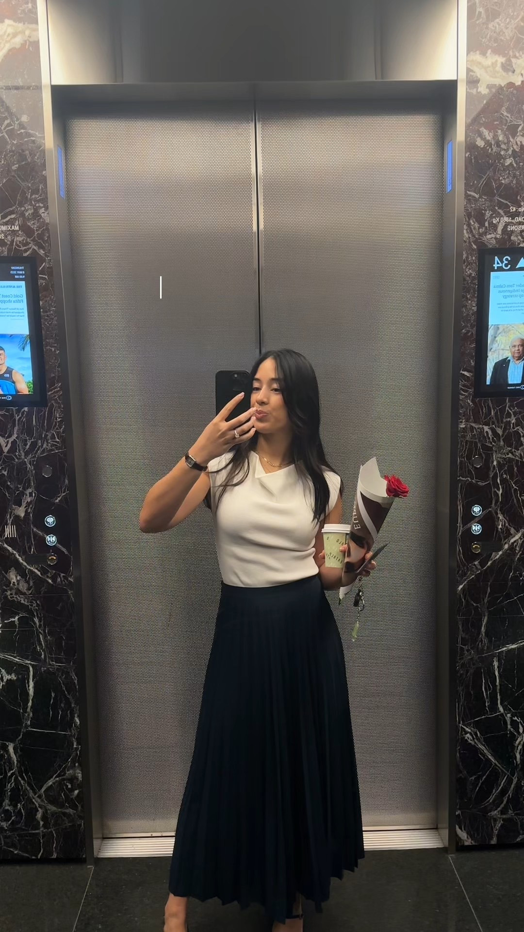 Wearing size S in the Francisca top 🫶🏼

#LTKaustralia #LTKworkwear #LTKstyletip