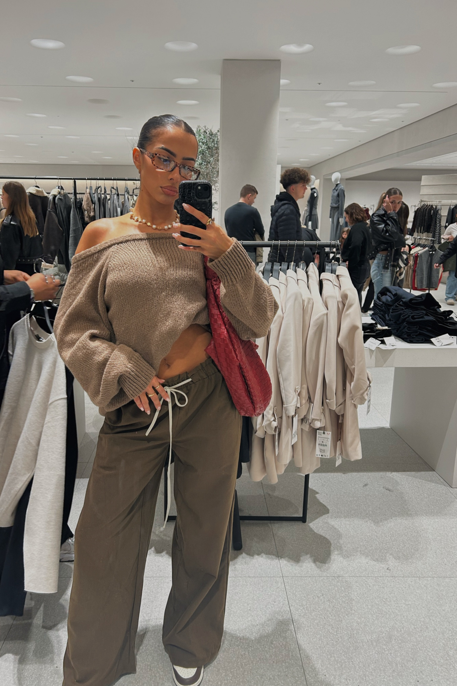 solo shopping fit 🐻

#LTKautumn #LTKuk #LTKwinter