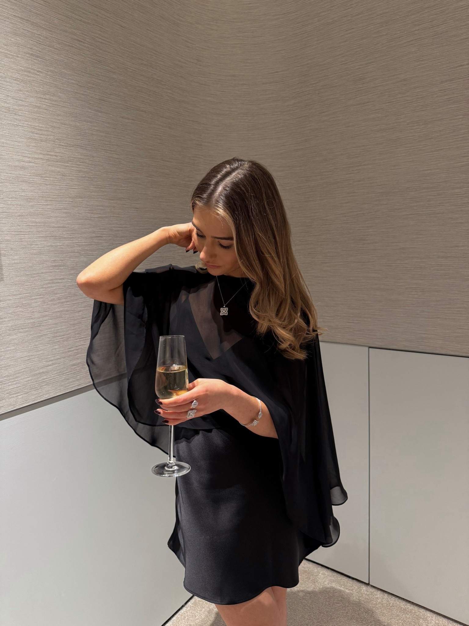 A chic but fun mini for the festive season ✨ (wearing size XS)