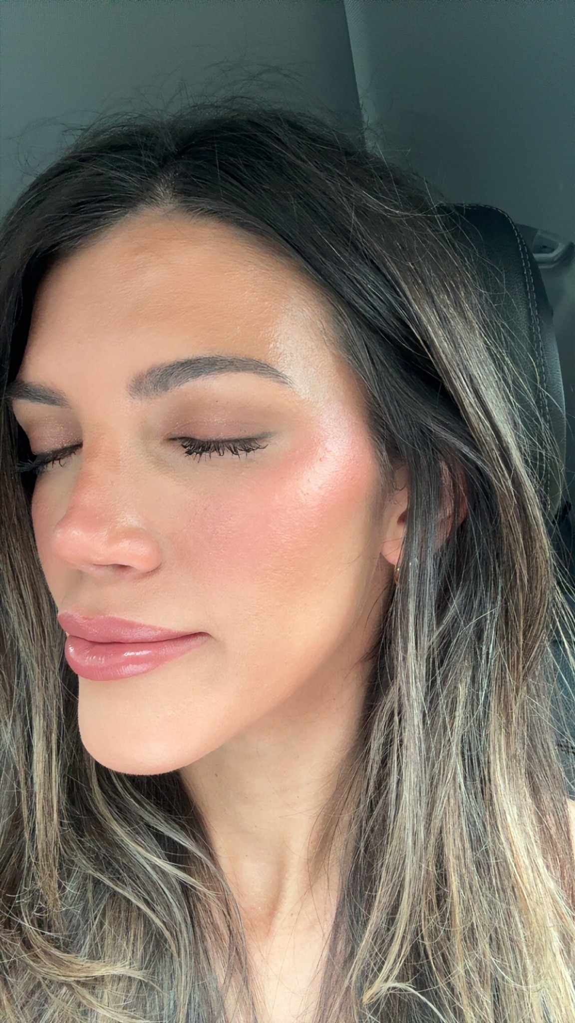 Natural Glam 🫶🏼 I loved this makeup 
look!

#LTKBeauty #LTKgrwm #LTKselfcare