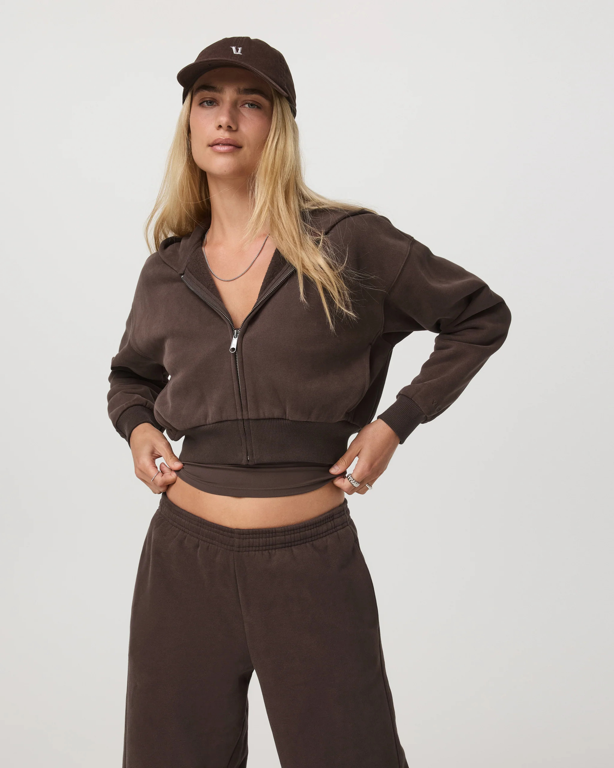 Restore Mini Full Zip Hoodie | Women's Java Jacket | Vuori | Vuori Clothing (US & Canada)