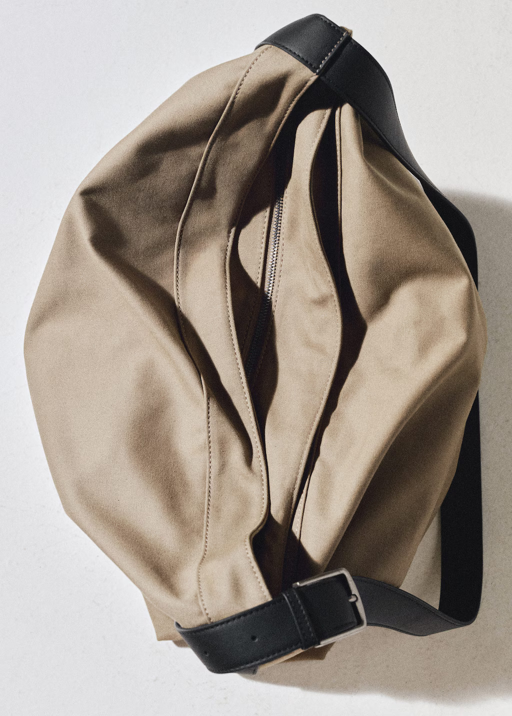 Shopper bag with adjustable handle sand - Man - One size - MANGO MAN | Mango (US/MX/AU)