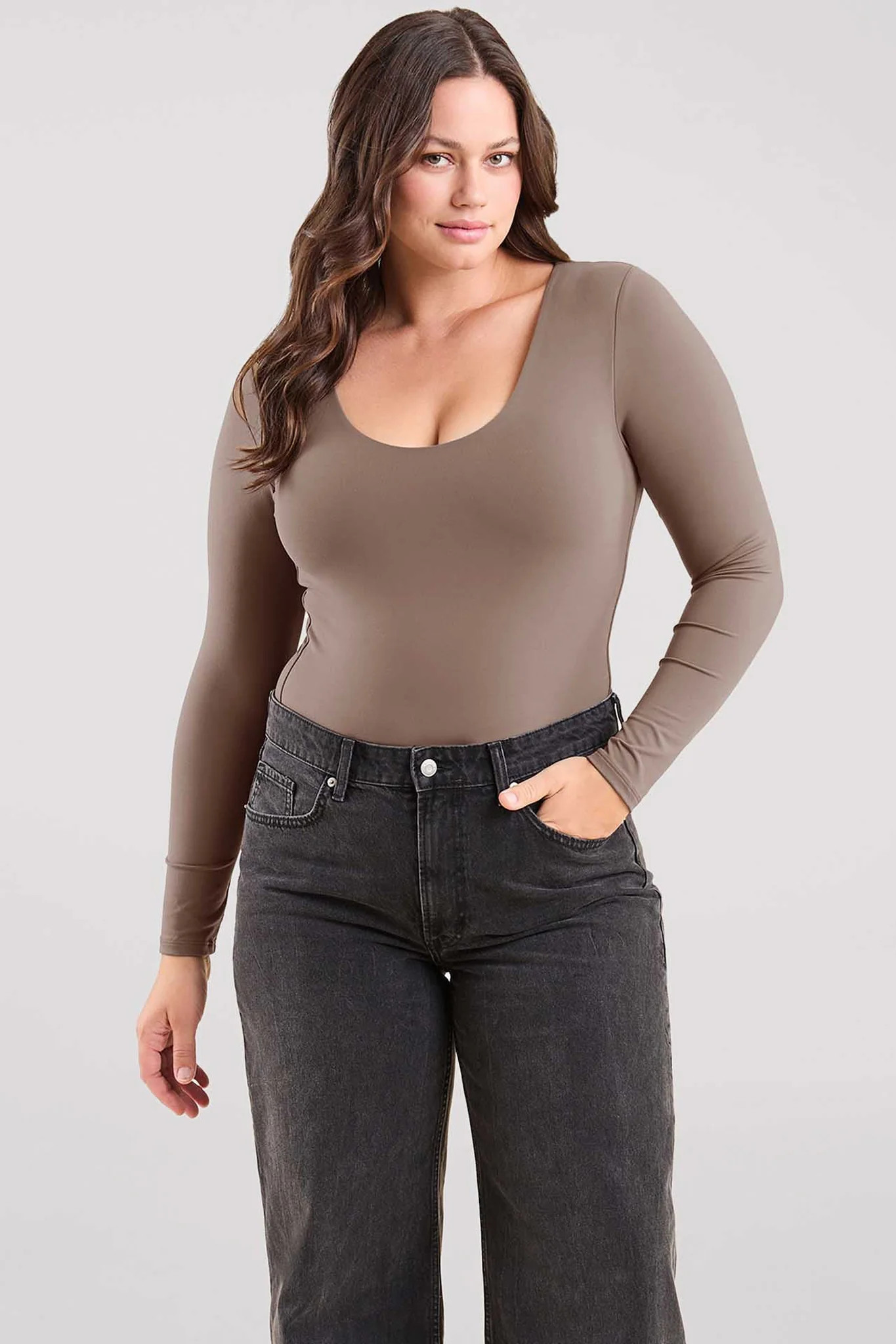 Long Sleeve Scoop Neck Bodysuit | Mocha | Nuuds US