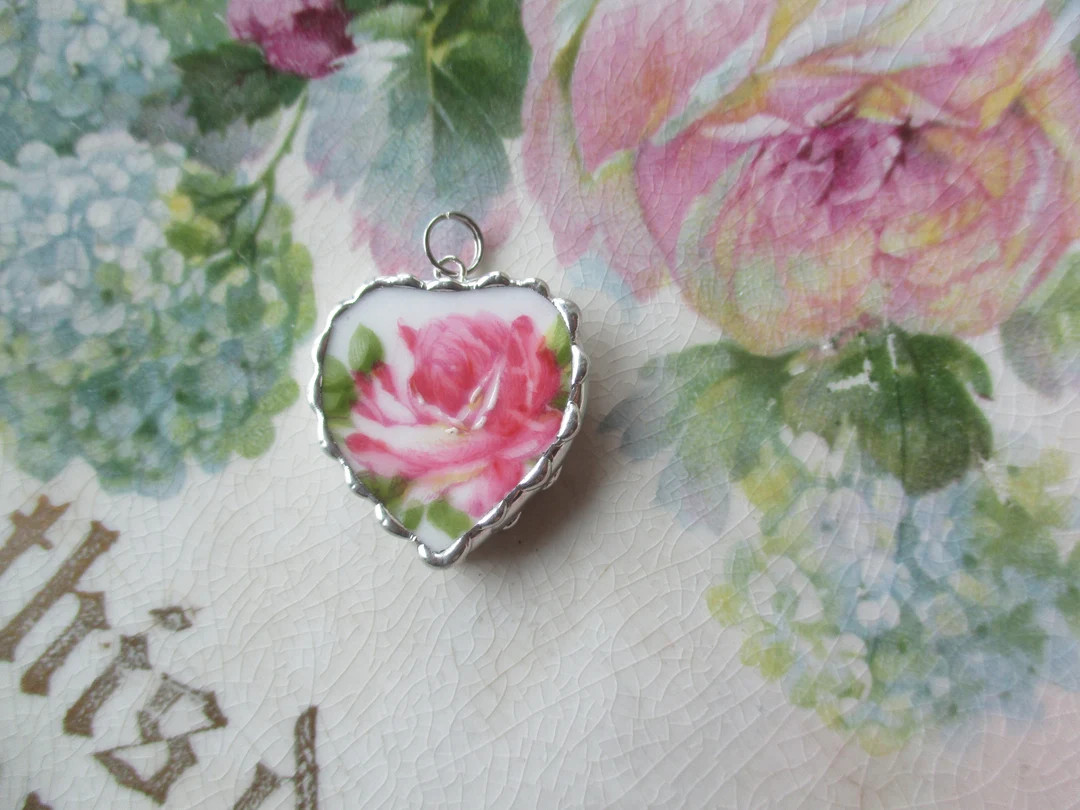 Vintage Broken China Gorgeous Rose Heart Charm or Pendant - Etsy | Etsy (US)