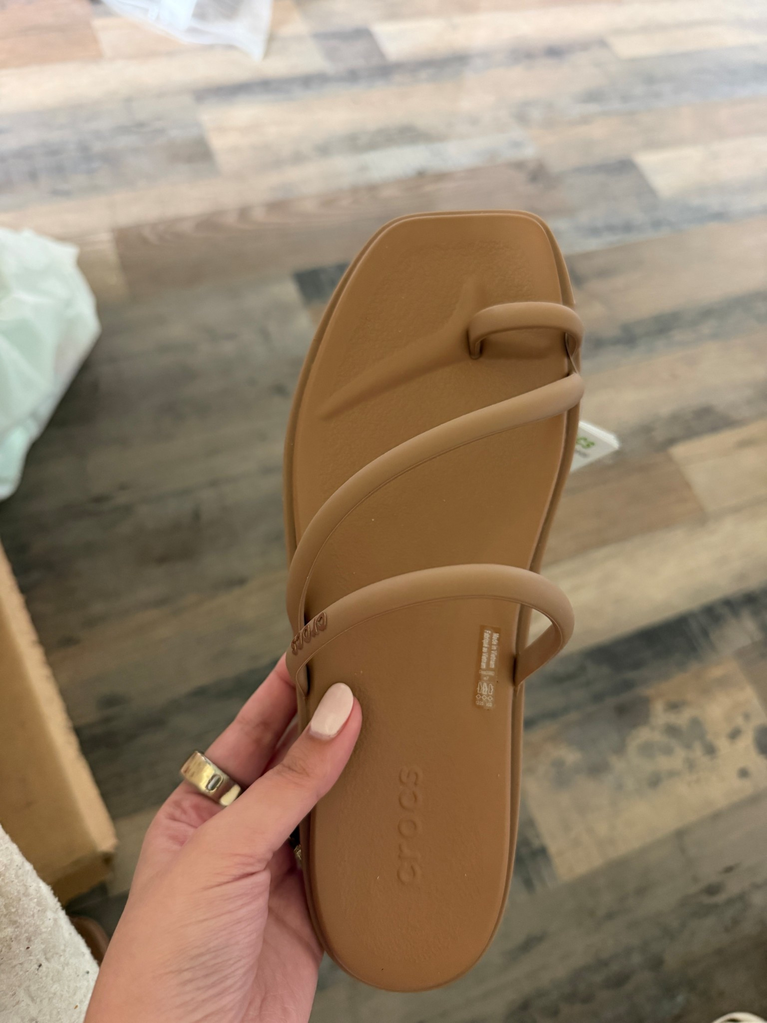 The sandal of the summer! So comfy I’m obsessed and want every color! 

#LTKSeasonal