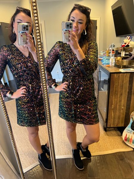 Holiday outfit // Christmas dress // Holiday dress // party outfit // sequin dress // new year eve dress // Christmas outfit // loft sequin dress is on sale 50% off with code SUPER 🤩

#LTKstyletip #LTKHoliday #LTKunder100
