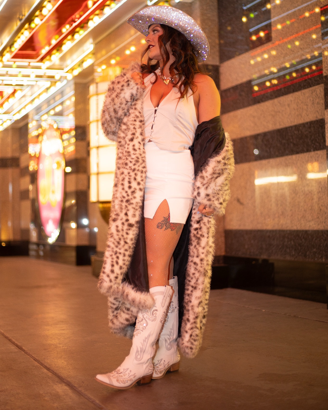 Rhinestone Cowgirl ✨🪩✨ 

#LTKTravel #LTKMidsize #LTKParties