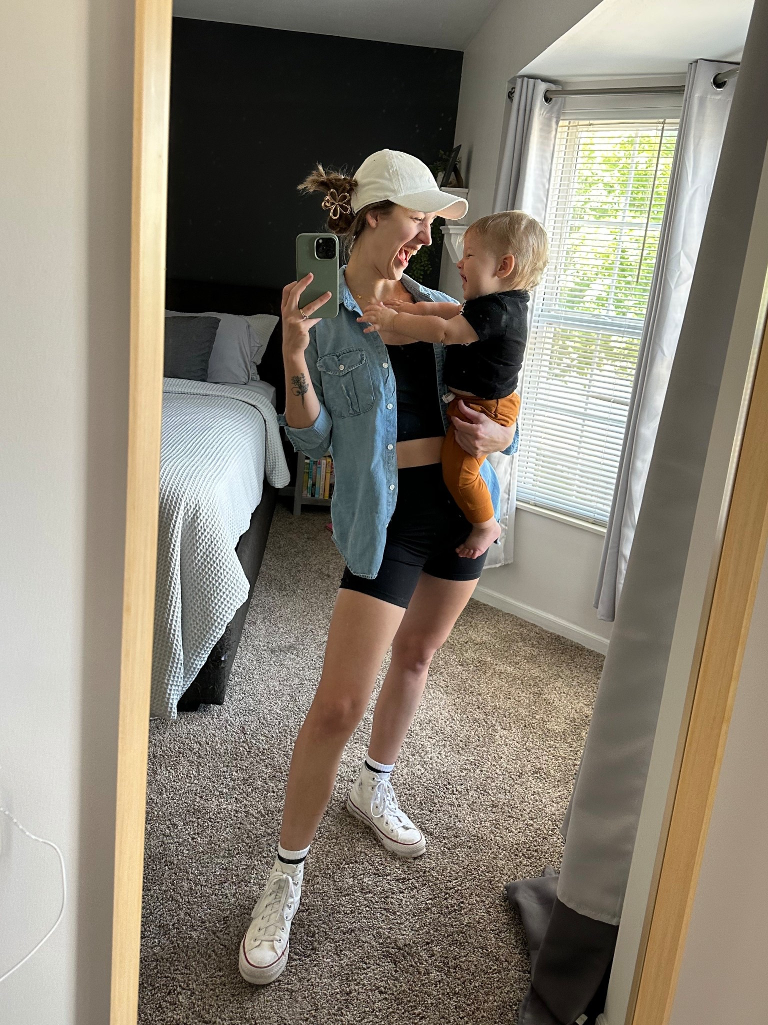 Today’s fit! 🥰 Wearing a small in everything!