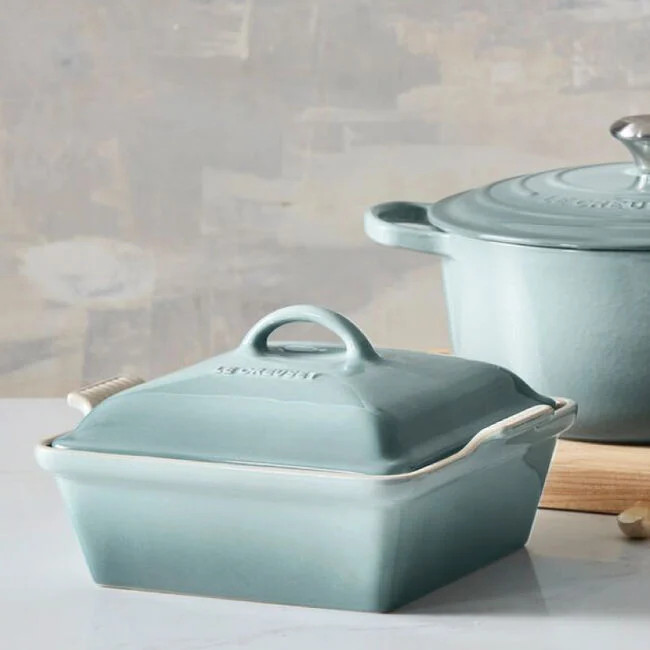 Heritage Square Casserole | Le Creuset