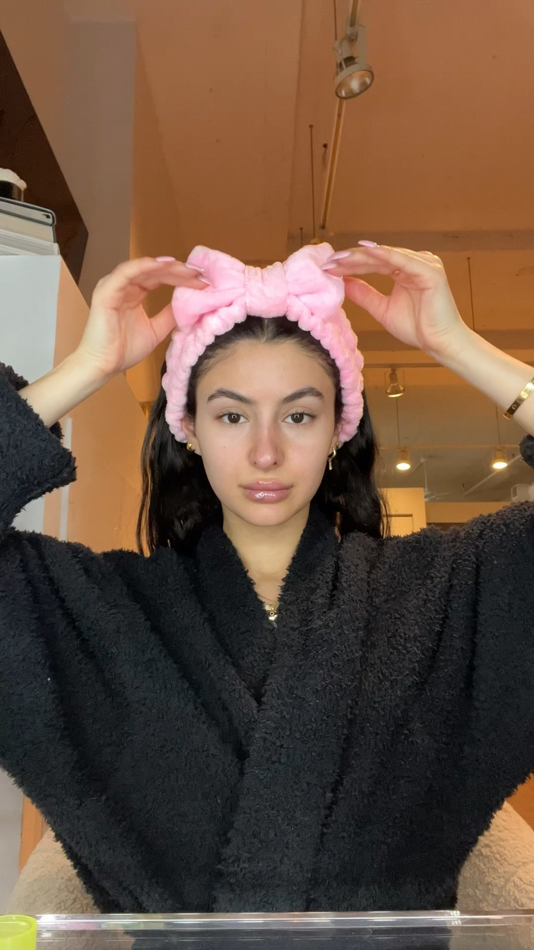  Versed glow drops
Armani beauty concealer 
Charlotte tilbury matte blush in dream pop
Huda beauty loose powder
Benefit precisely my brow pencil
Ysl lash clash mascara
Colour pop palette
Dior blush
Benefit tickle highlight 
Huda beauty vivid pink lip liner
Huda beauty rendezvous lipstick
Tower 28 gloss xoxo




#LTKbeauty #LTKstyletip #LTKunder50