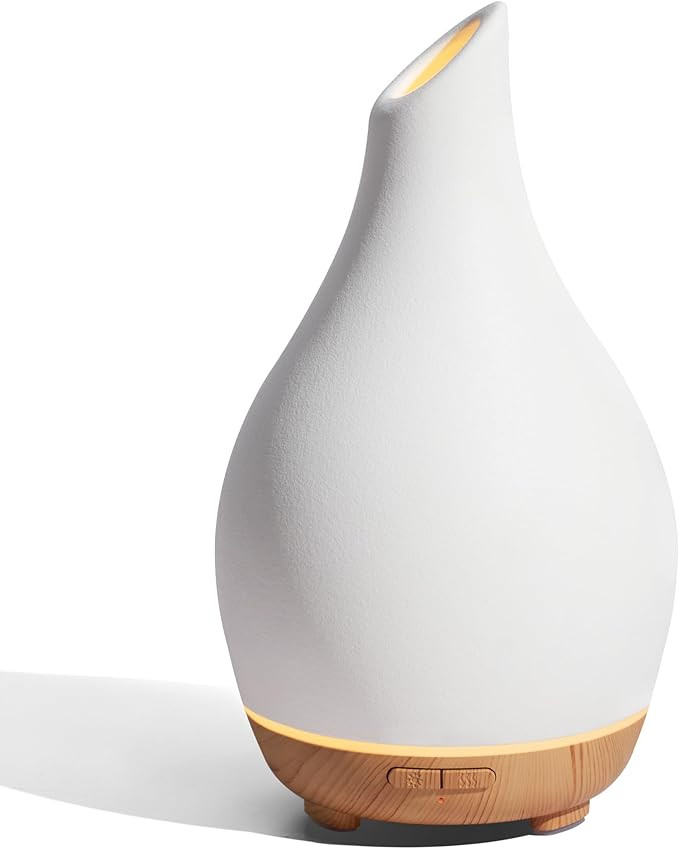 InnoGear Essential Oil Diffuser, 150ml Ceramic Diffuser Handcrafted Stone Aromatherapy Diffusers ... | Amazon (US)
