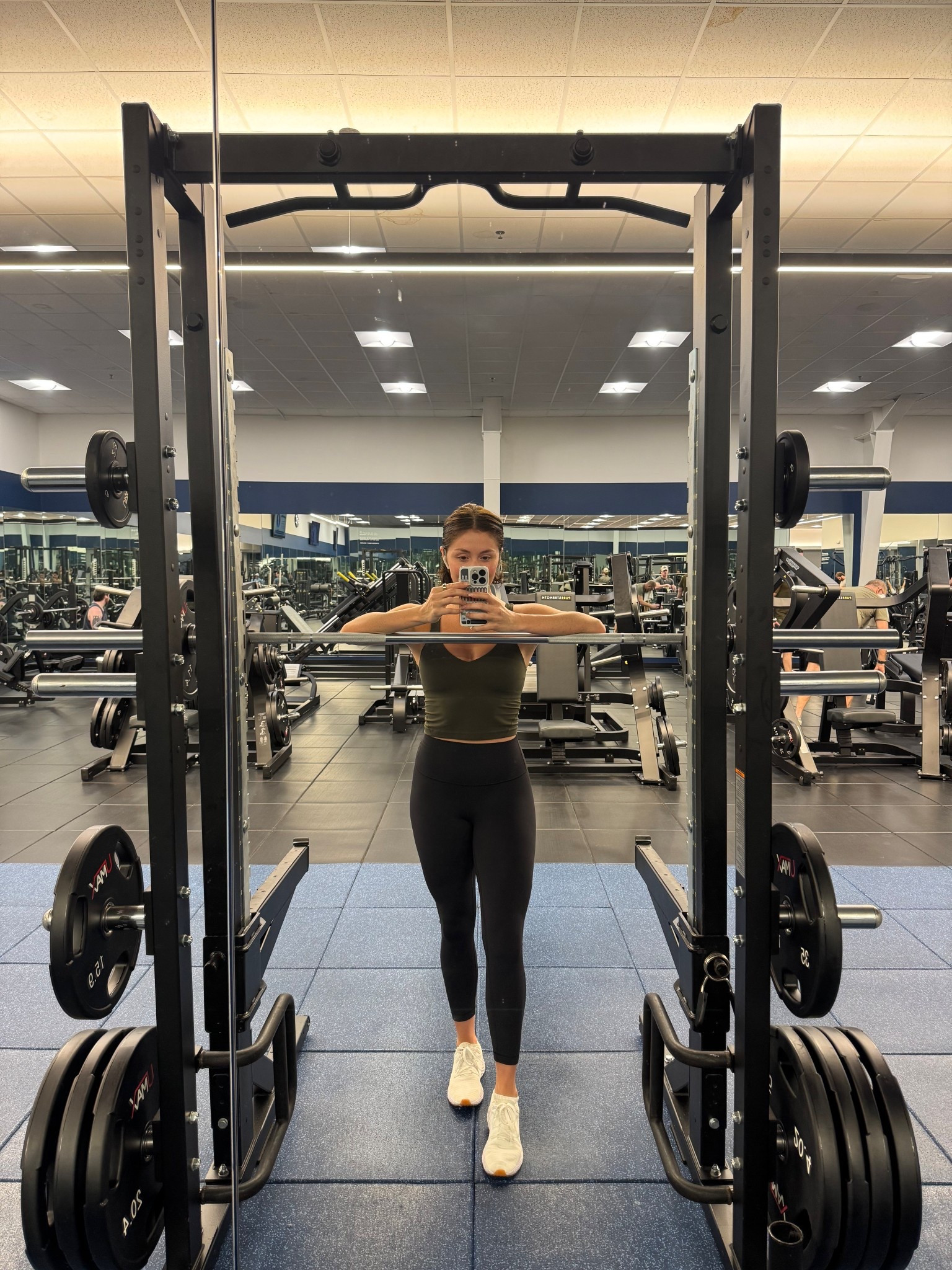 Gym leg day fit. Size 6 in top and leggings  

#LTKSeasonal #LTKFindsUnder100 #LTKStyleTip