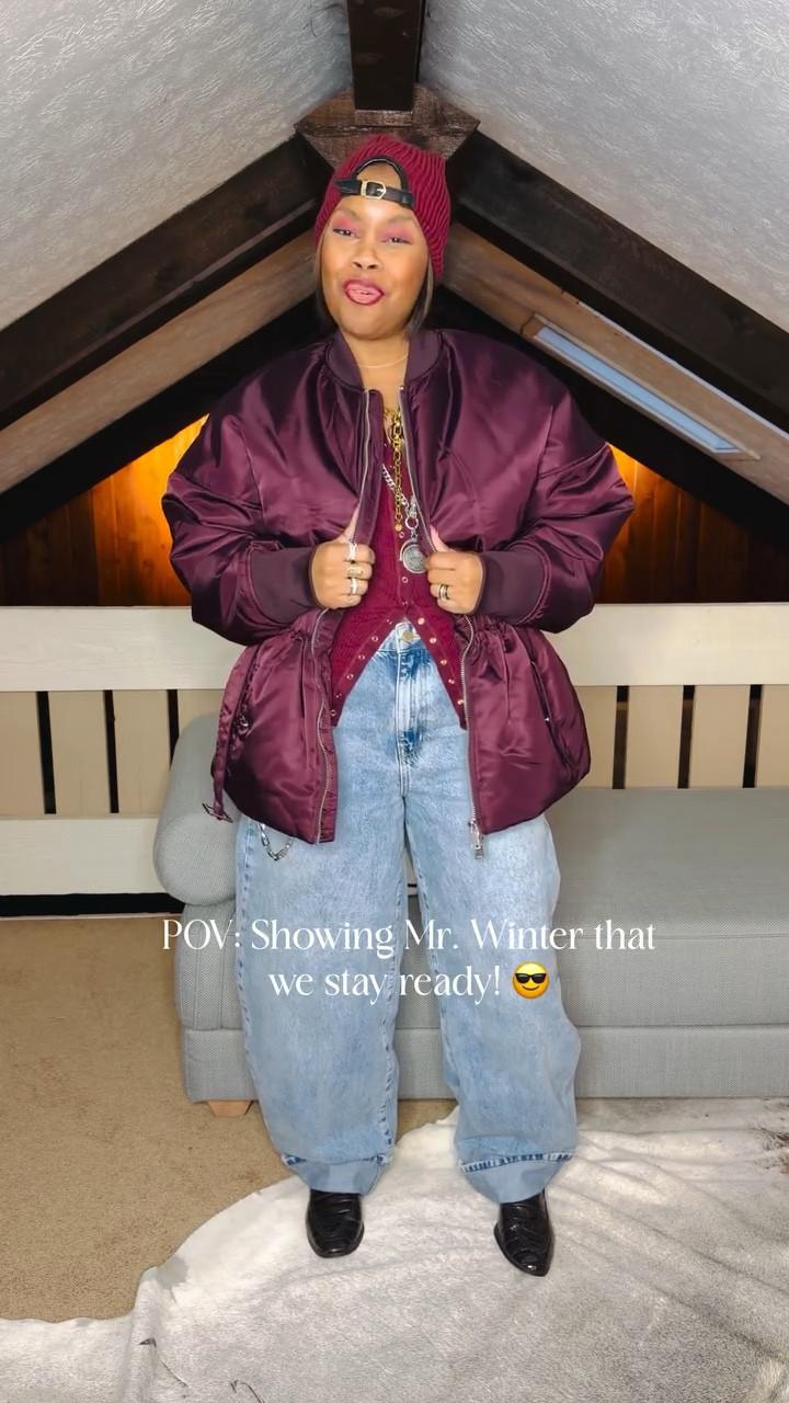 Hey boo! Totally forgot to wear green today, but heavy on the oxblood! 😎Loving this coat! I’m coming for you, Mr. Winter! 

Let me know what y’all think!
•
•
Style over forty, easy style, Ronny kobo, denim style, winter style, elevated style