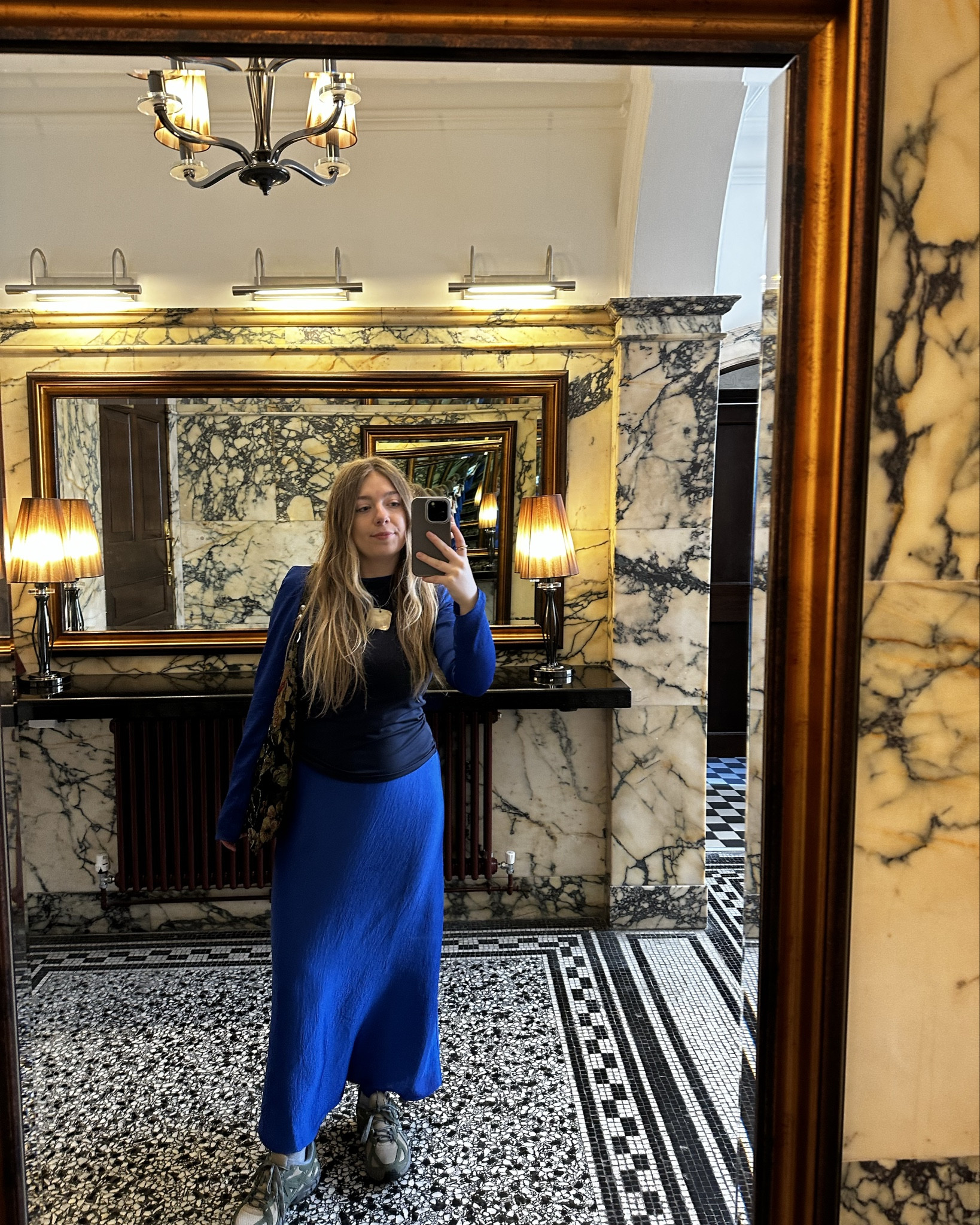 Royal blue for my 27th birthday attire ✨

#LTKSeasonal #LTKfindsunder100 #LTKstyletip