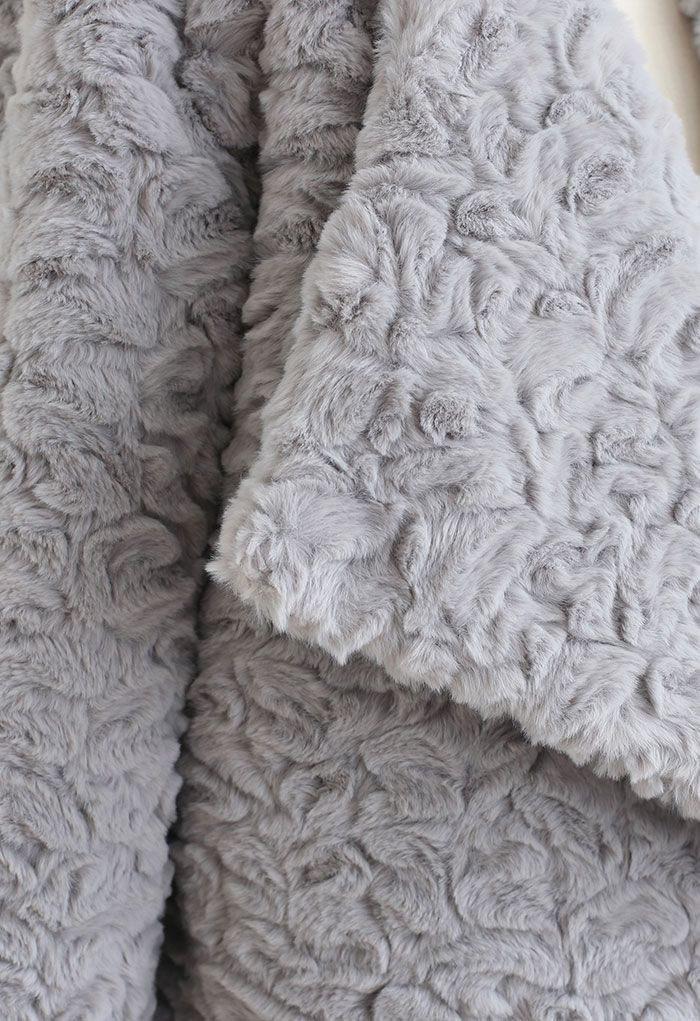 Wide Lapel Snug Faux Fur Coat in Grey | Chicwish