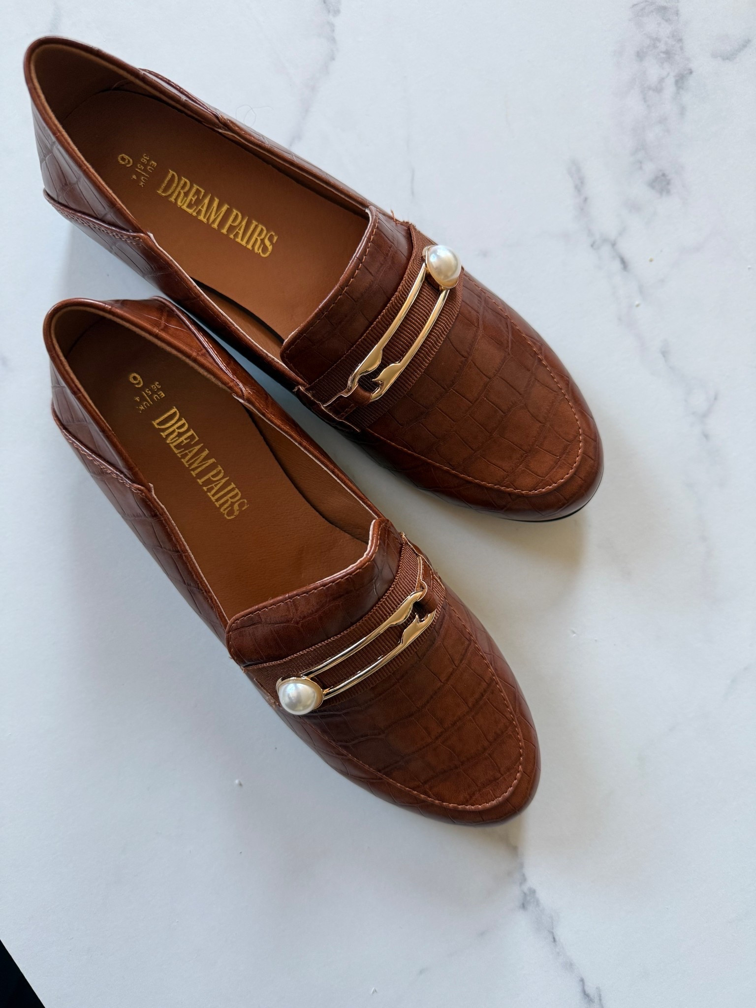 A pair of cute and comfy loafers is a season must have. These are soft in the back so you won’t get blisters. Plus the price is really good, under $40 at @dreampairs 

#LTKspringtrends #LTKWorkwear #LTKspring