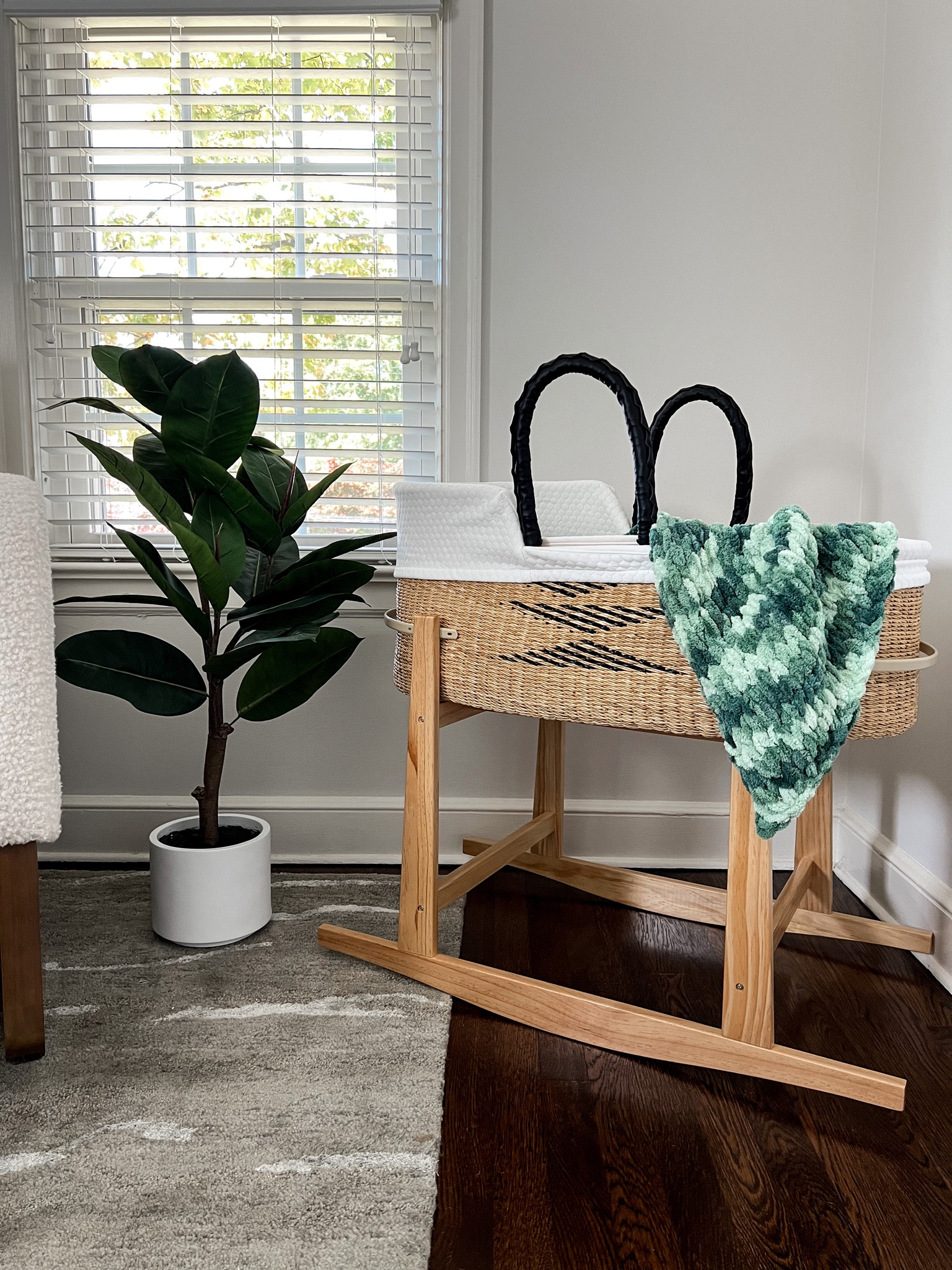 The cutest bassinet ever!!! And the stand is a rocker. It is really light weight so it will be easy to move around too  

#LTKbaby #LTKfamily #LTKbump