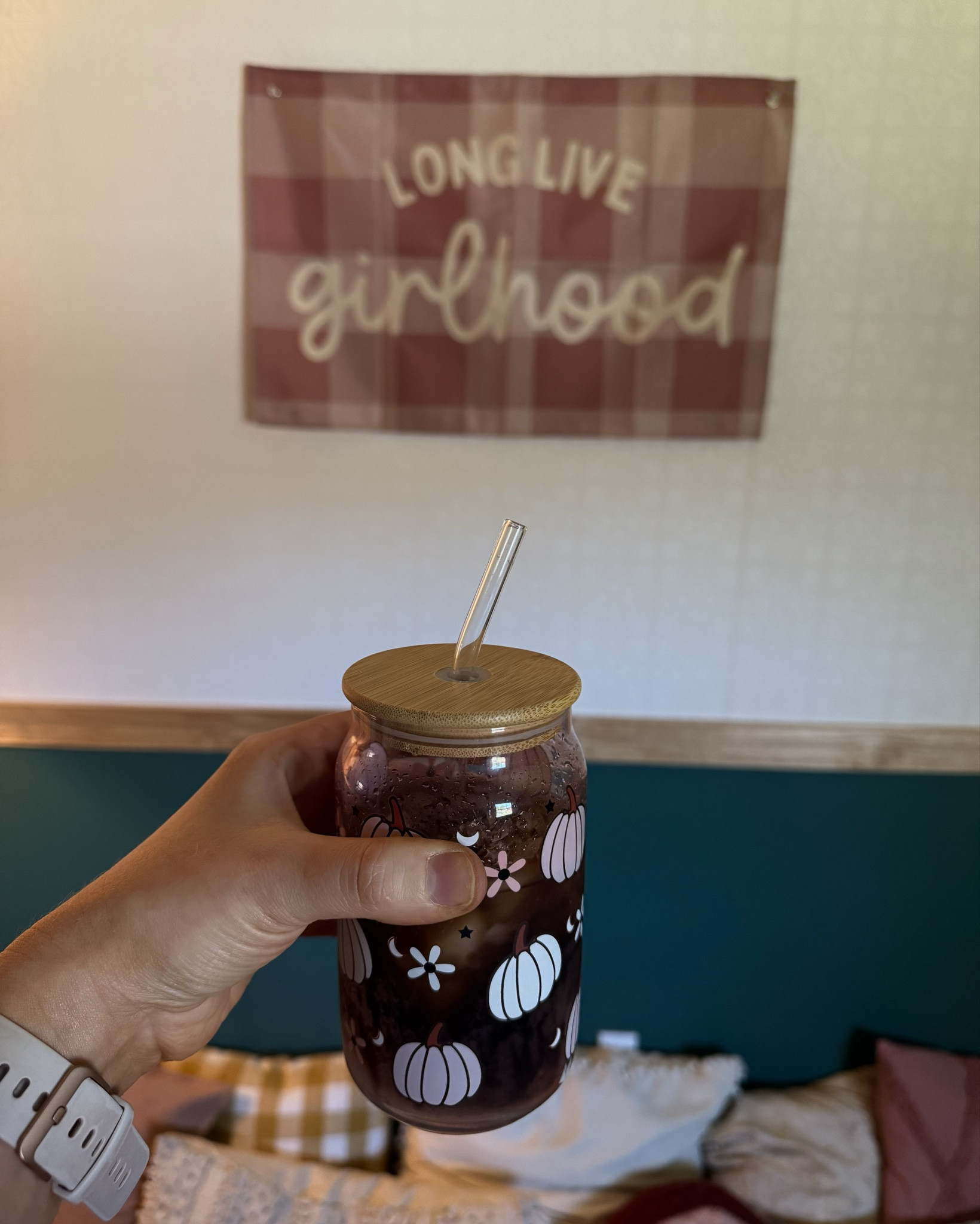 Long Live Girlhood playroom sign 🎀✨

#LTKHome #LTKSeasonal #LTKKids