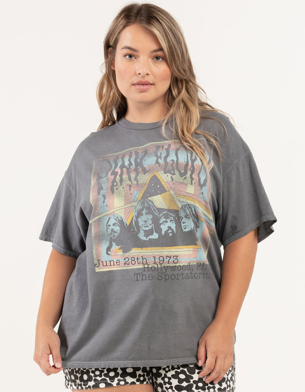 GOODIE TWO SLEEVES Pink Floyd Hollywood Fl Womens Oversized Tee | Tillys
