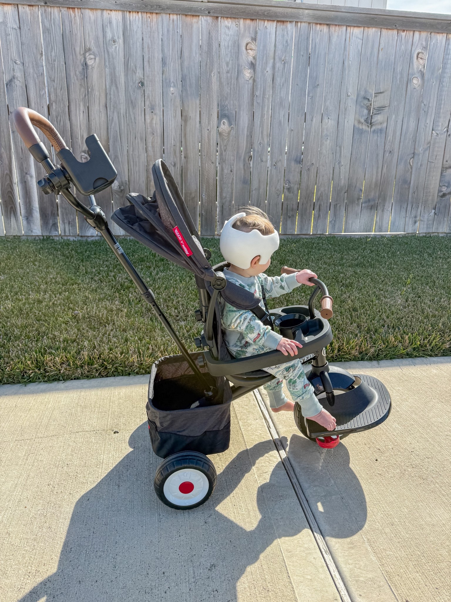 Little man’s new ride!! He loves his new Radio Flyer 4in1 trike for our walks!

#LTKGiftGuide #LTKU #LTKKids