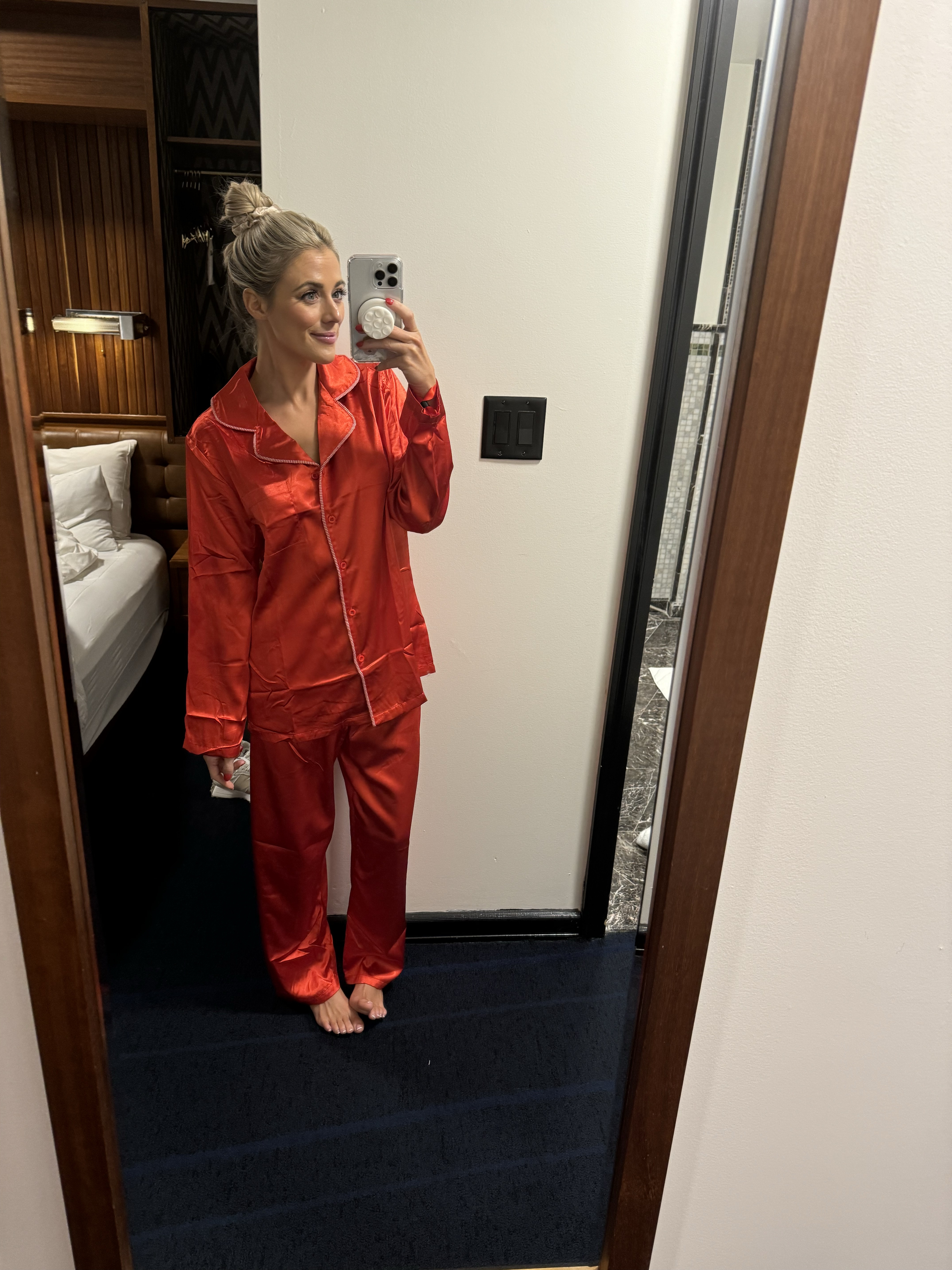 Pajamas 
Amazon 
Red 


#LTKHoliday #LTKFindsUnder100 #LTKFindsUnder50