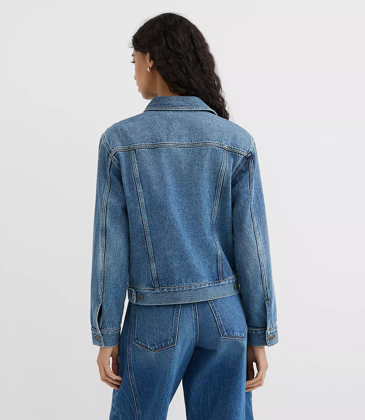 Rivete Denim Trucker Jacket in Vintage Mid Wash | LOFT
