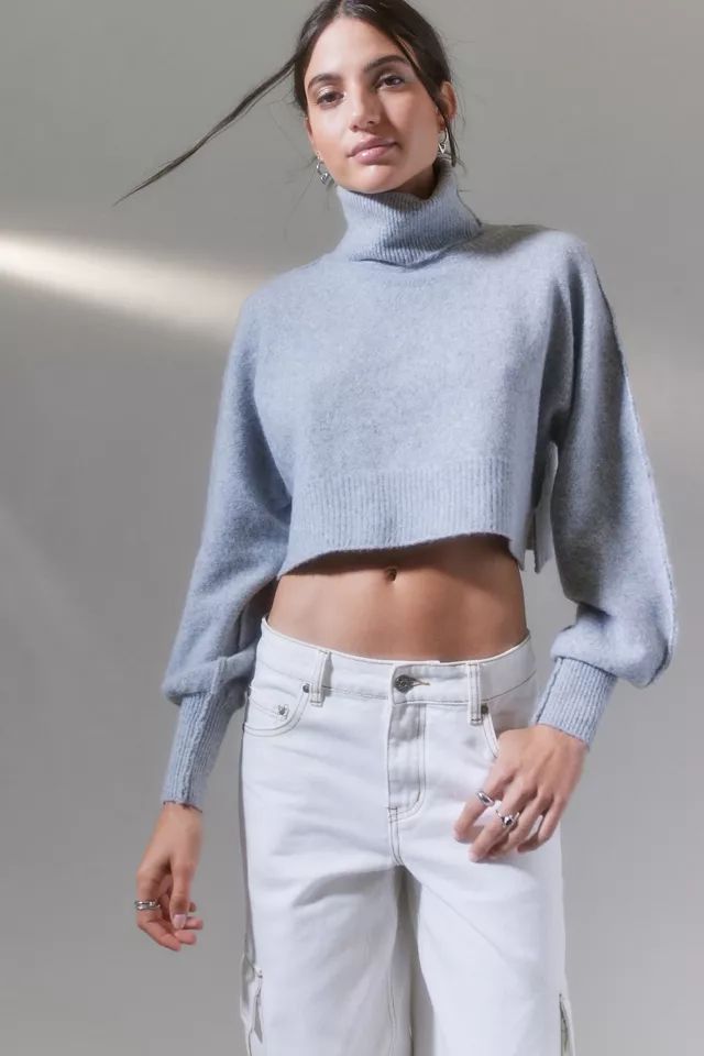 UO Finley Cropped Turtleneck Sweater | Urban Outfitters (US and RoW)