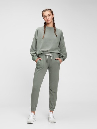 Vintage Soft Classic Joggers | Gap (CA)