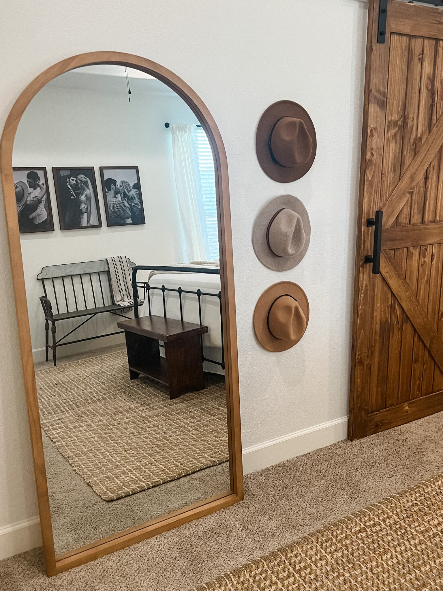 Floor length mirror - neutral bedroom inspo 🏡🤍

Mirror, bedroom decor, home decor, neutral 

#LTKhome