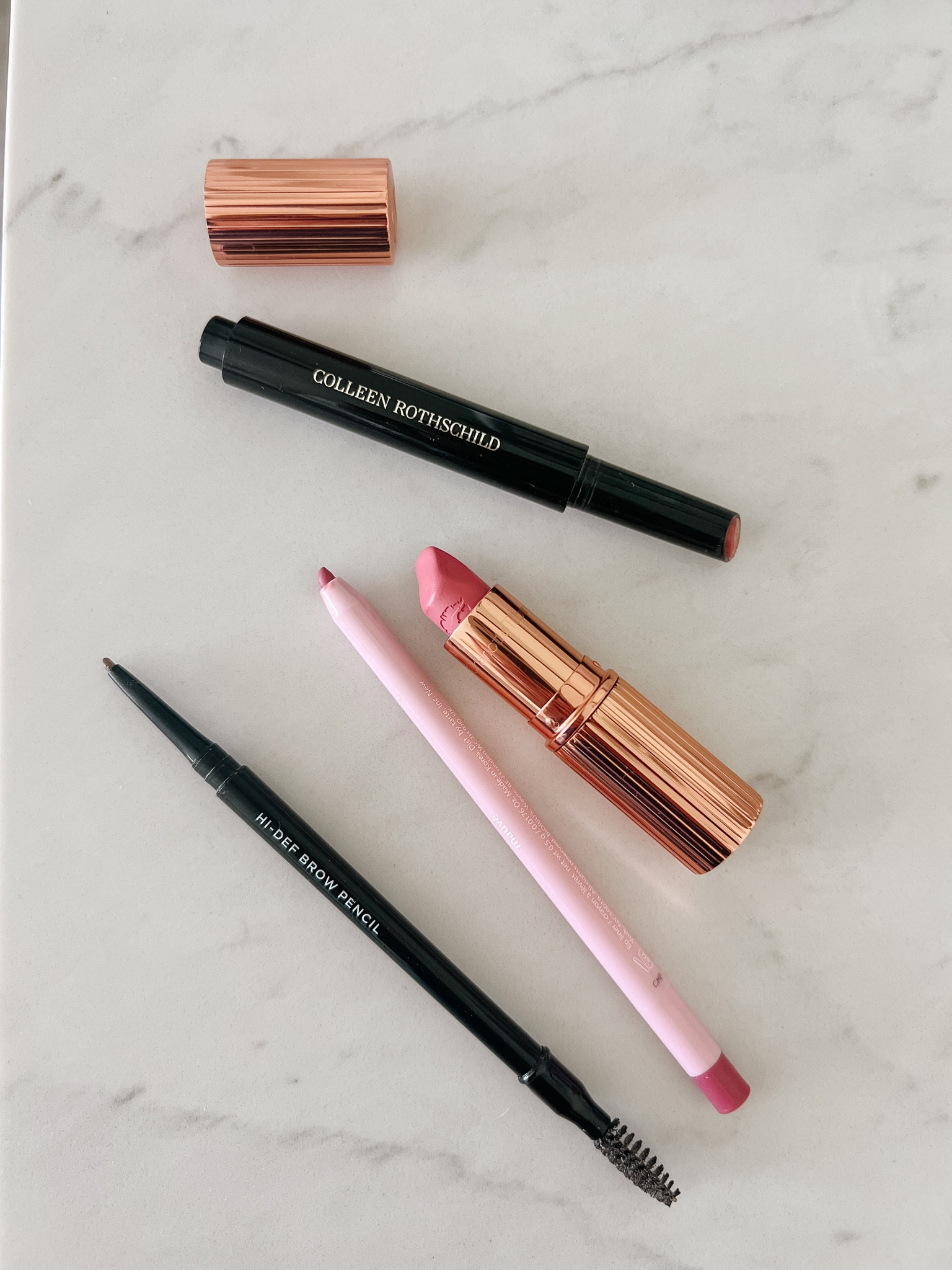 Fave brow pencil  "soft brown" & lip combo

Charlotte Tlbury Lipstick Liv It Up"
TARTE lip liner "mauve"
Colleen Rothchild hydration shine lip "Santorini whisper"

💋💋💋

Linking the other makeup I'm wearing today too! ☺️




#LTKParties #LTKBeauty #LTKHoliday