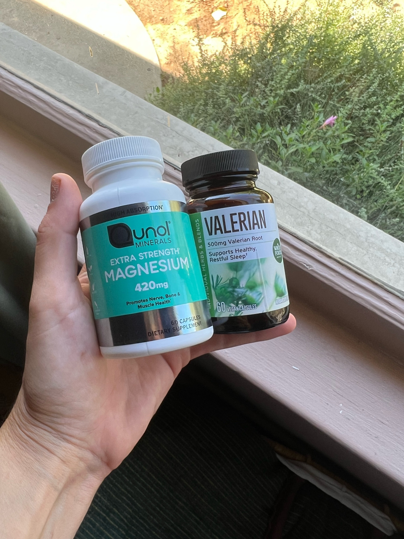 More of my favorite calming + sleep supplements for postpartum! The magnesium also really helped my afterbirth pains and worked as a gentle laxative for the scary first post-birth 💩