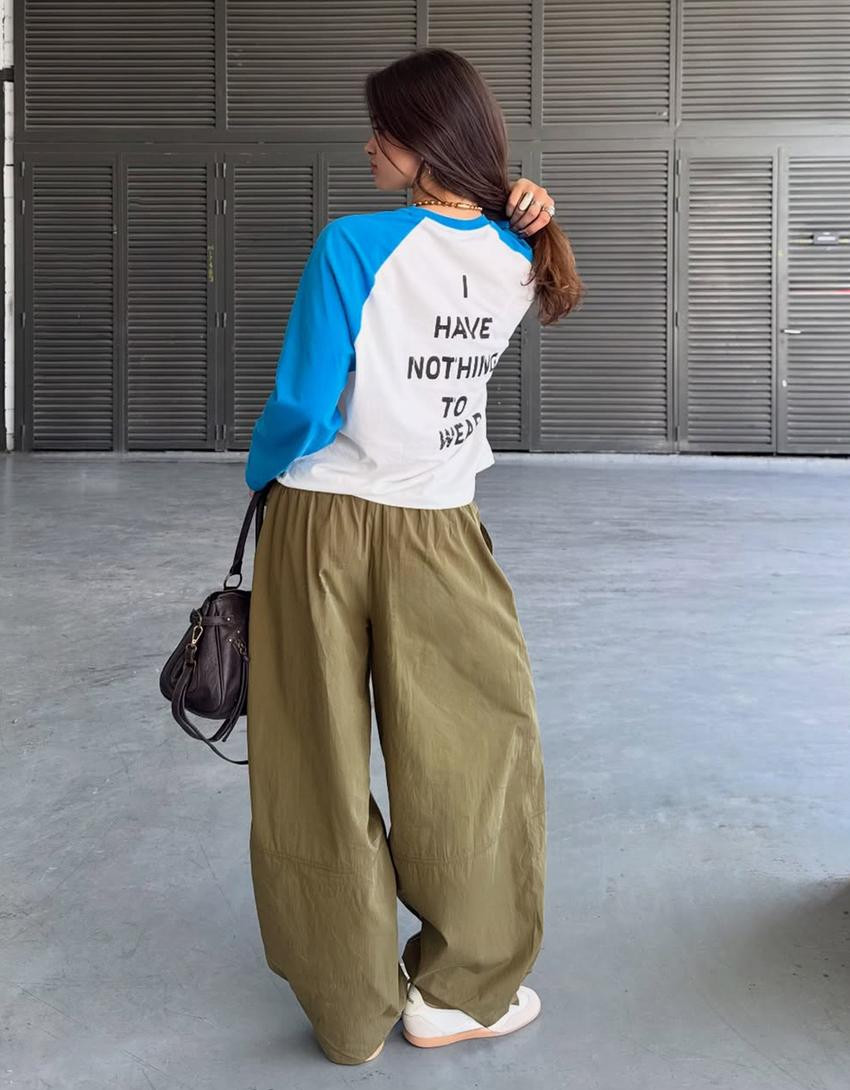 Technical pleated trousers - Trousers - Women | Bershka UK